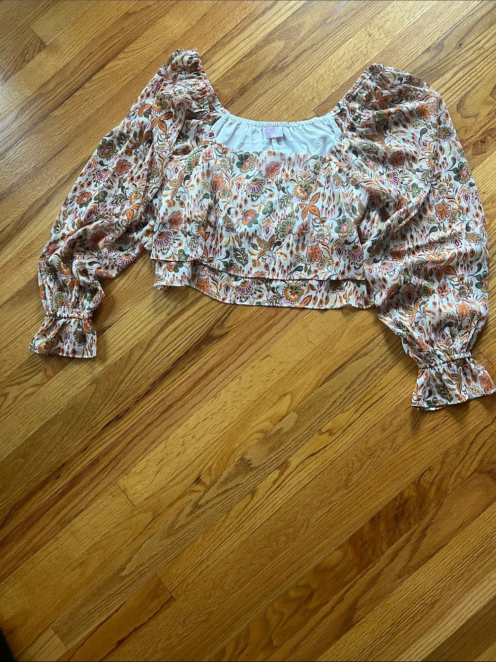 Pink Lily Floral Puff-Sleeve Cropped Blouse - Pink, Cream & Rust